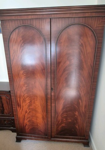 Flamed mahogany door - flamed,